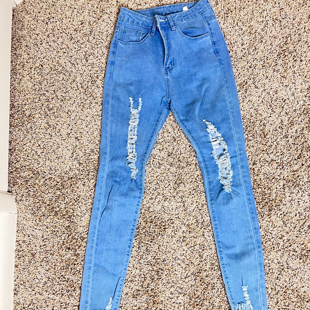 Ripped jeans
